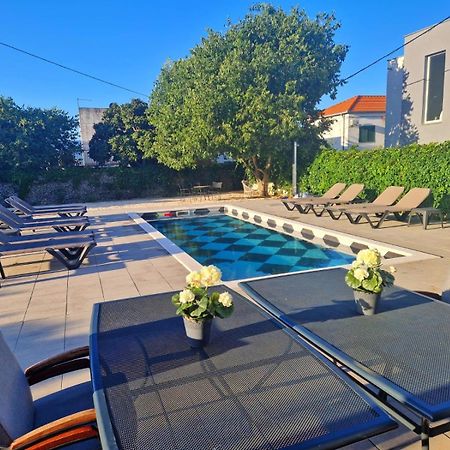 Holiday Home Nino With Amazing Swimming Pool Slatine Exterior photo